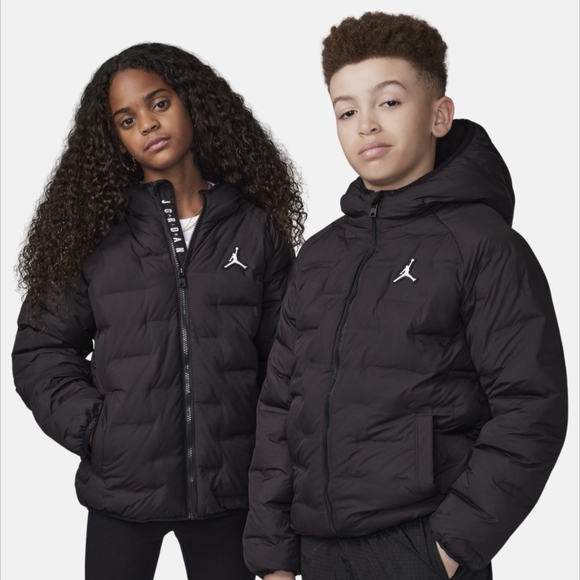 Jordan Black Puffer Jacket 10-12 yr unisex
